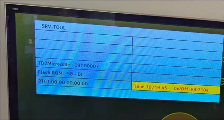 Service Menu mit 10719 Stunden Laufzeit